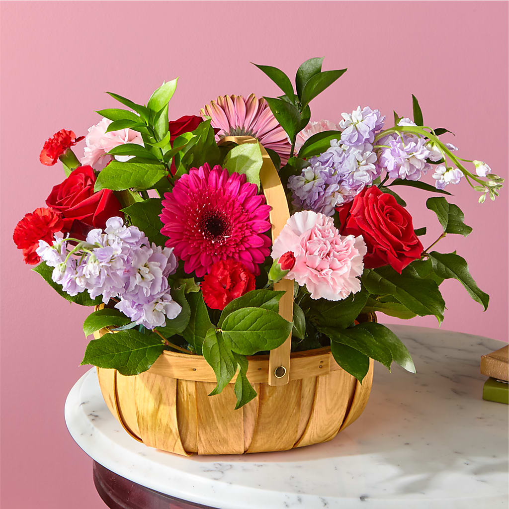 Pink Picnic Basket – The Flower Basket, Hickory NC