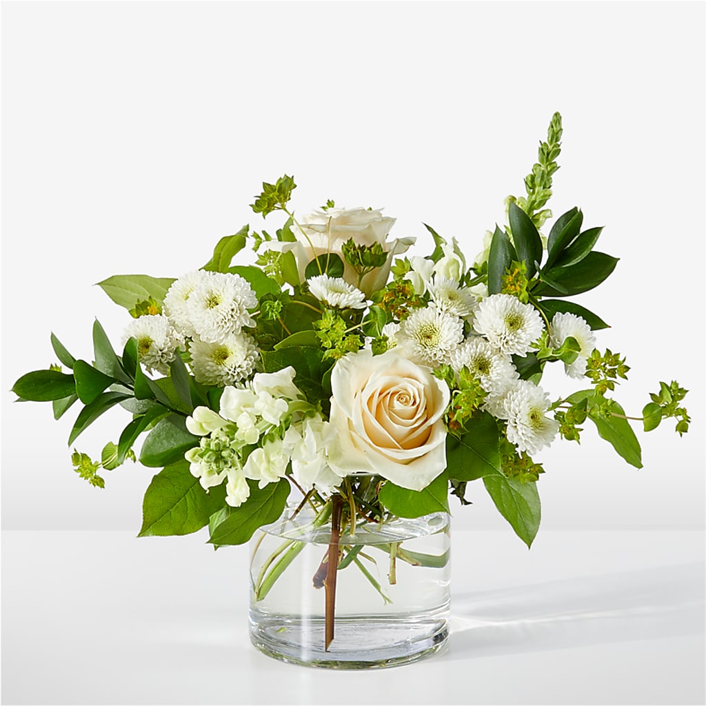 Hint of Vanilla Bouquet – The Flower Basket, Hickory NC