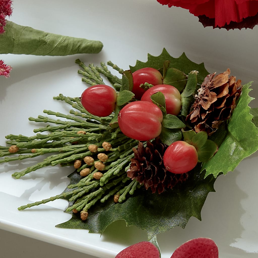 Red Berry Boutonniere – The Flower Basket, Hickory NC